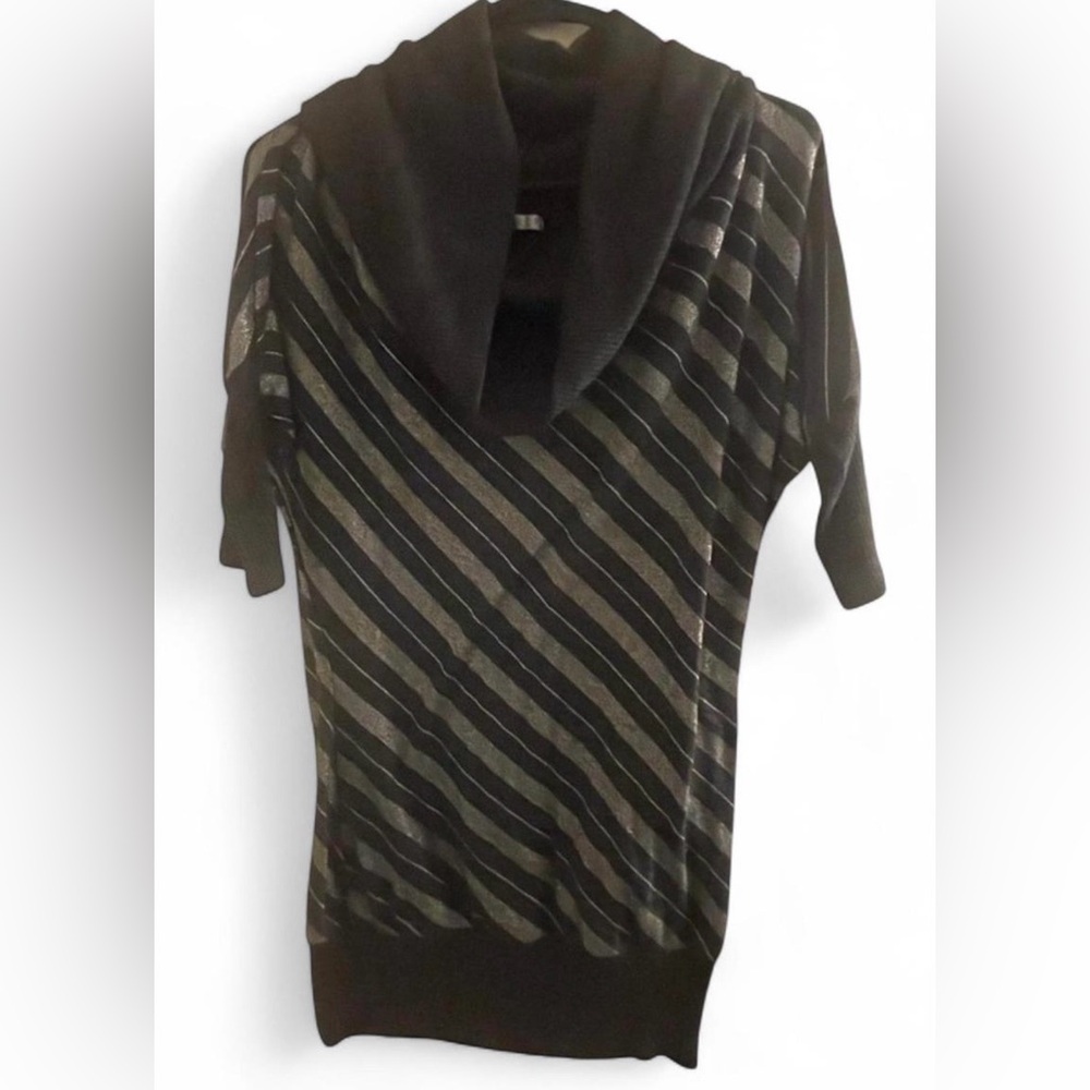 Papaya Y2K Vintage Striped Black and Gray Women's Sweater